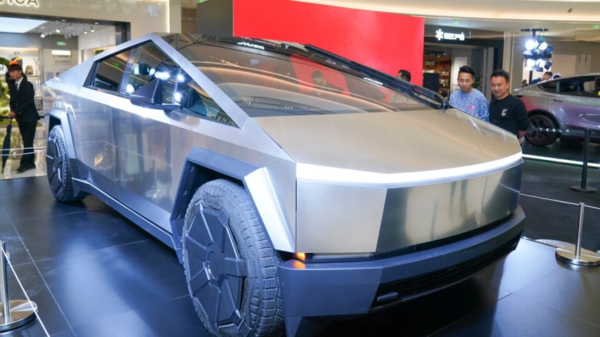Tesla 4000'e Yakın Cybertruck'ı Geri Çağırdı